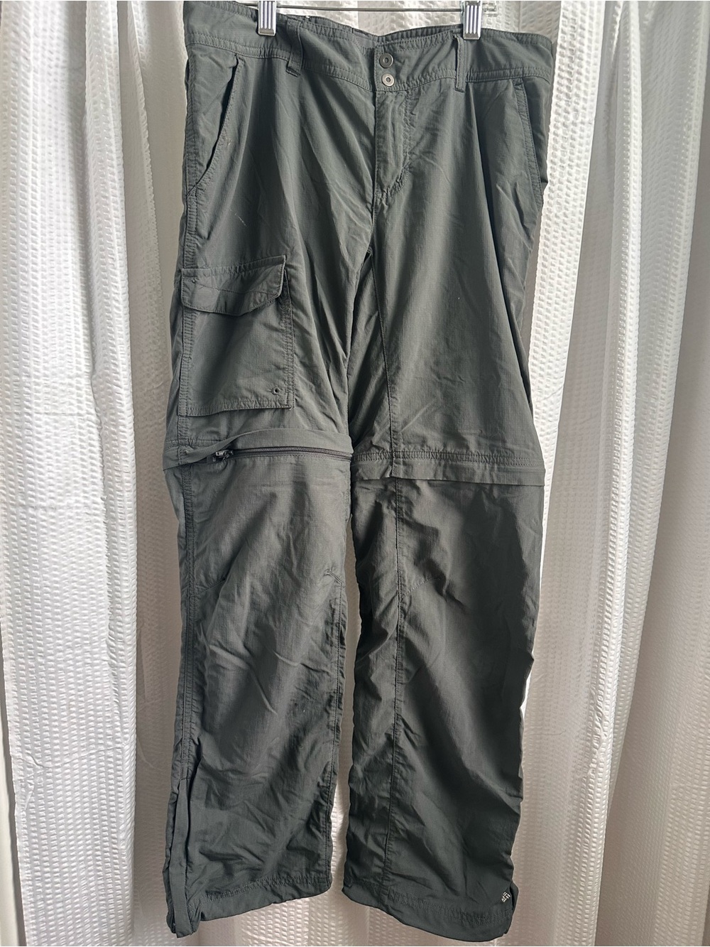 Columbia Women's Gray Convertible Hiking Pants - Picture 2 of 5